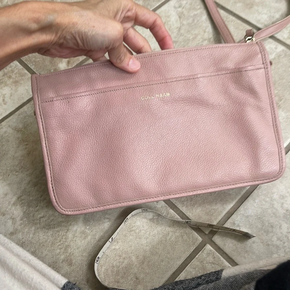 COLE‎ HAAN Shoulder bag Leather PNK CHO11158 pink Smooth Top Zip Pockets